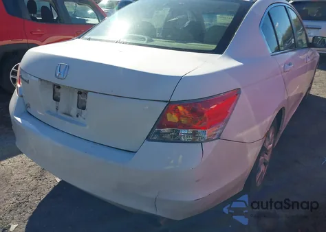 2010 Honda Accord 2.4 Ex-L из США, поврежденный, VIN 1HGCP2F85AA092253